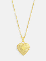 Intricate Gold Heart photo Locket Necklace - Tipsyfly