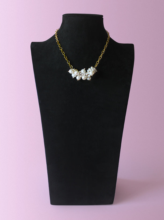 Pearl Cluster Necklace - Tipsyfly